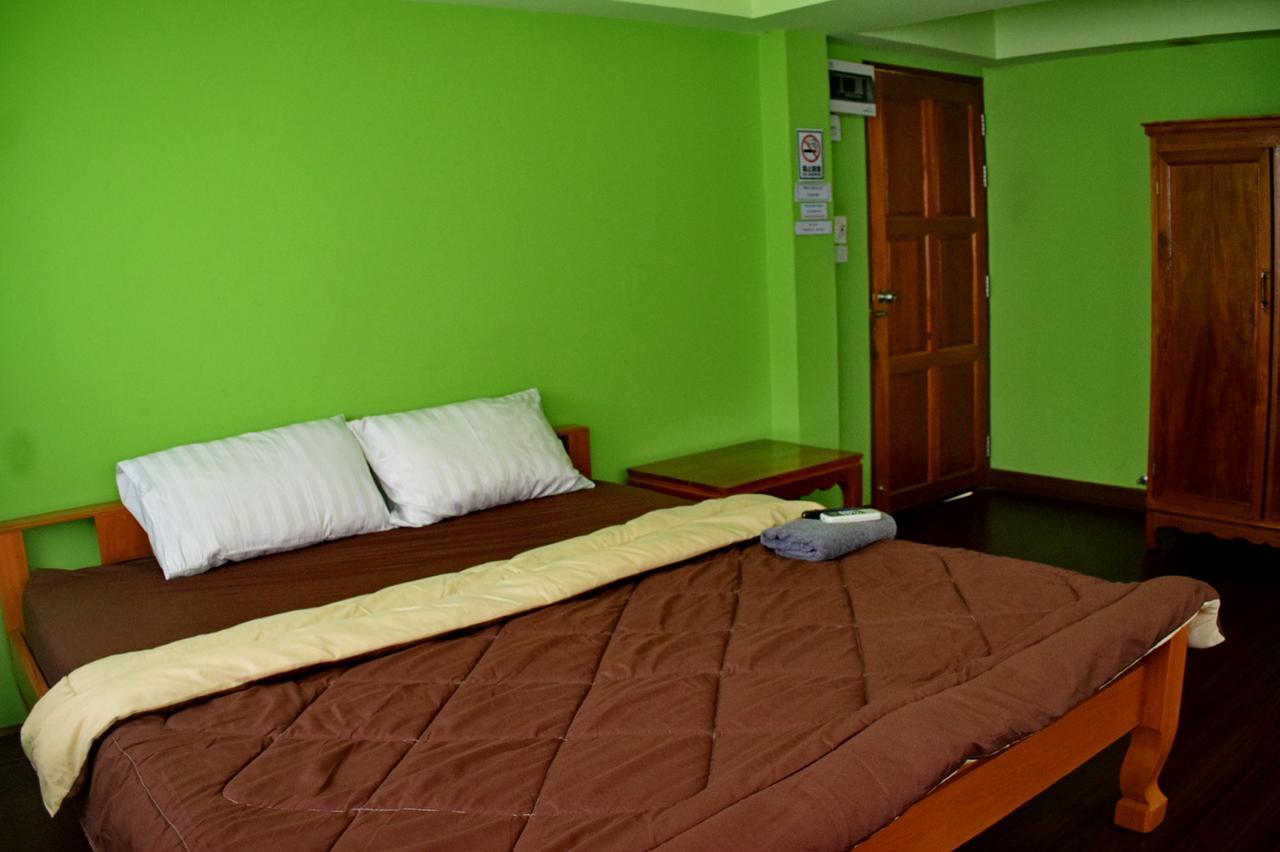 Room To Let Chiang Mai Exterior photo
