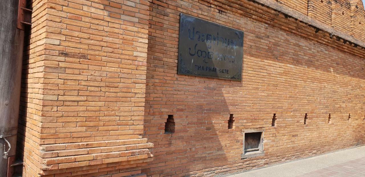Room To Let Chiang Mai Exterior photo